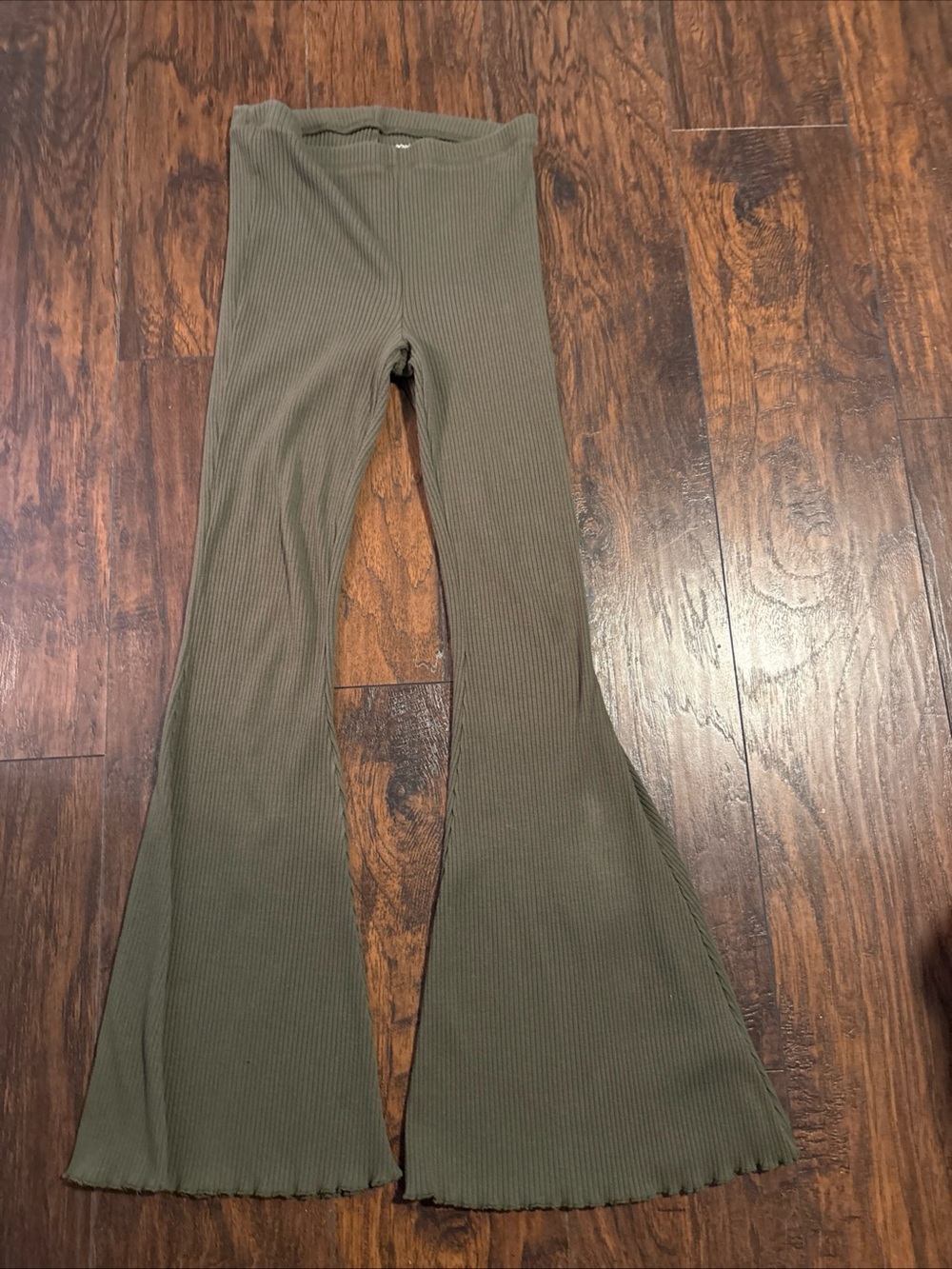 Aerie kick it Ribbed Olive Green Flare Pants